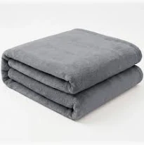 Manto solteiro soft cinza dobrado